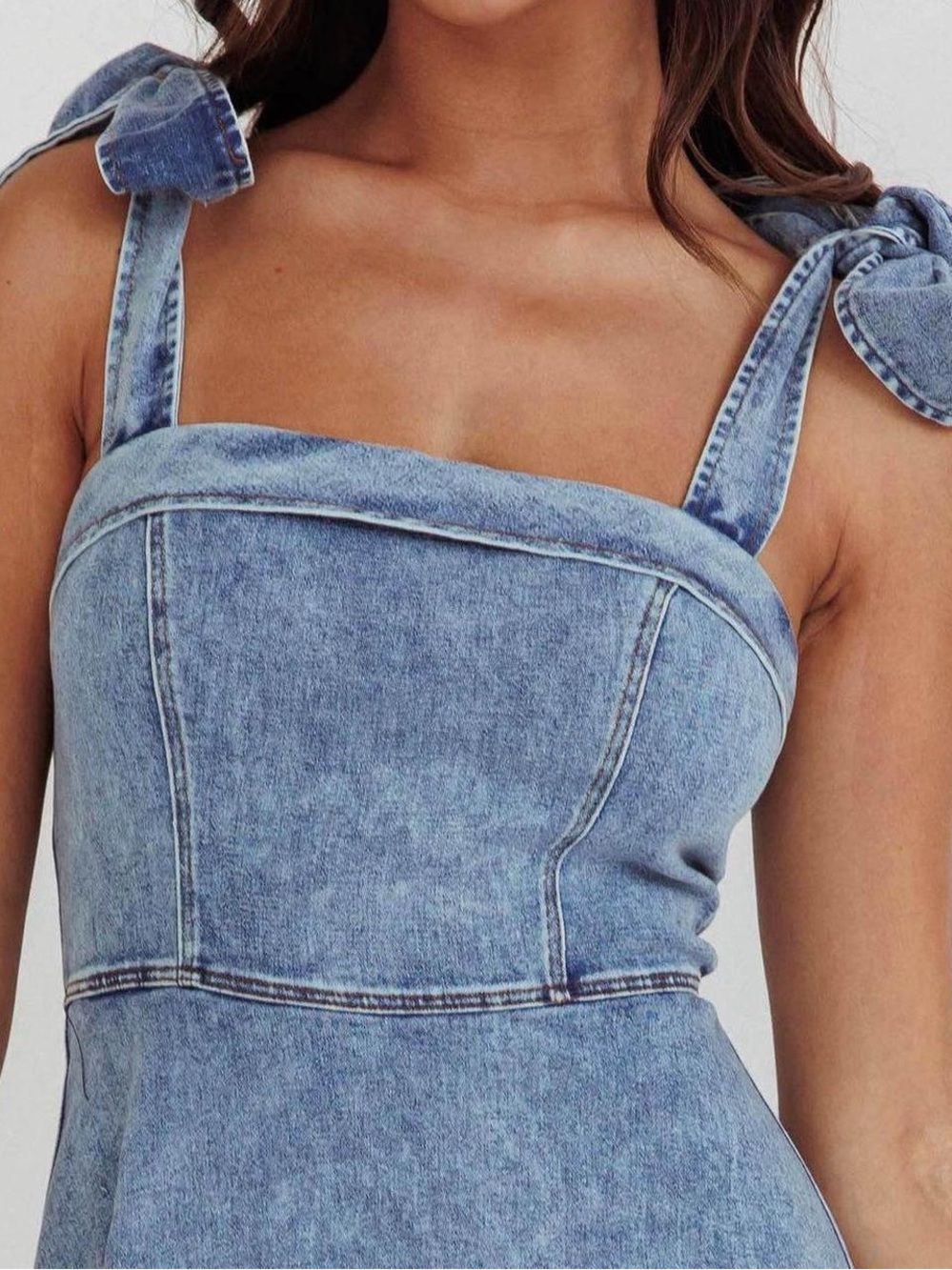 Selfie Leslie Jeanie Bow Shoulder Denim Midi Dress Blue Wash Medium - Picture 3 of 9